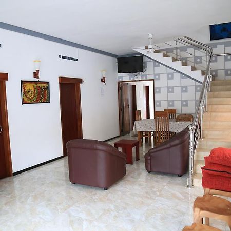 Yaarl Holiday Inn Jaffna Luaran gambar