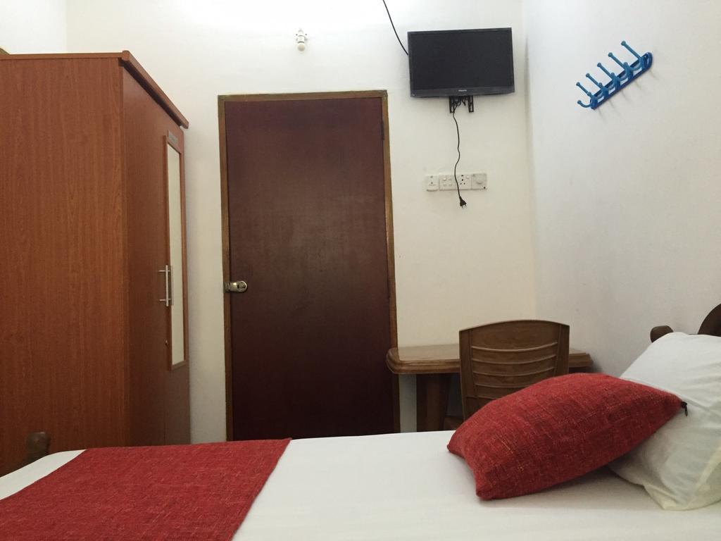 Yaarl Holiday Inn Jaffna Luaran gambar