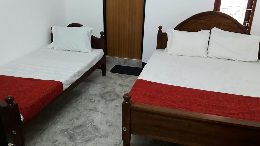 Yaarl Holiday Inn Jaffna Luaran gambar