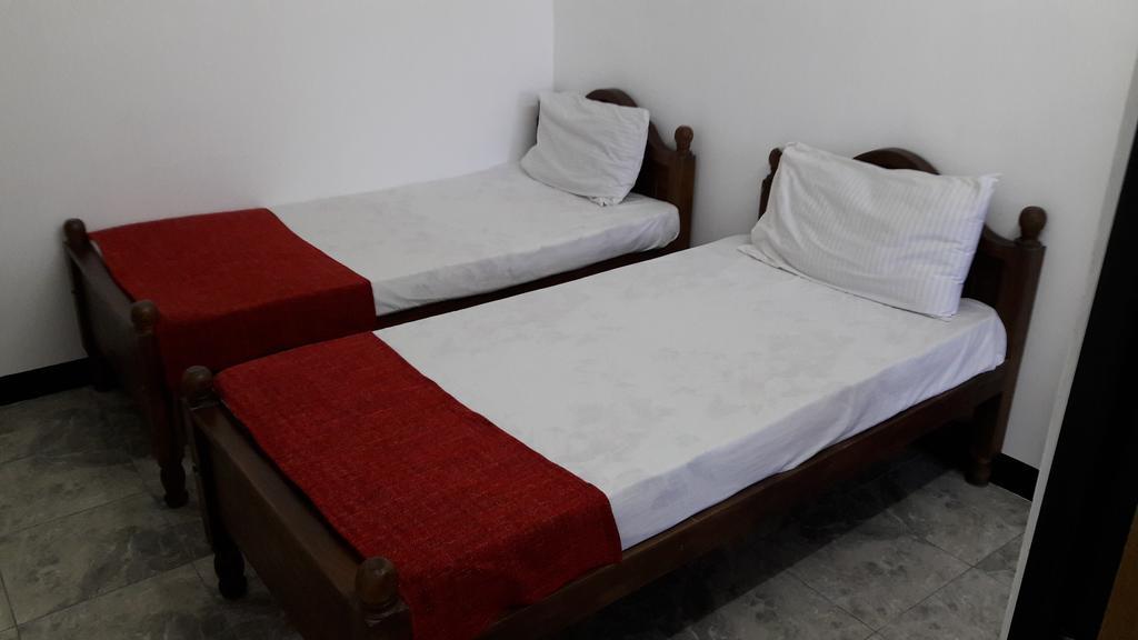 Yaarl Holiday Inn Jaffna Luaran gambar