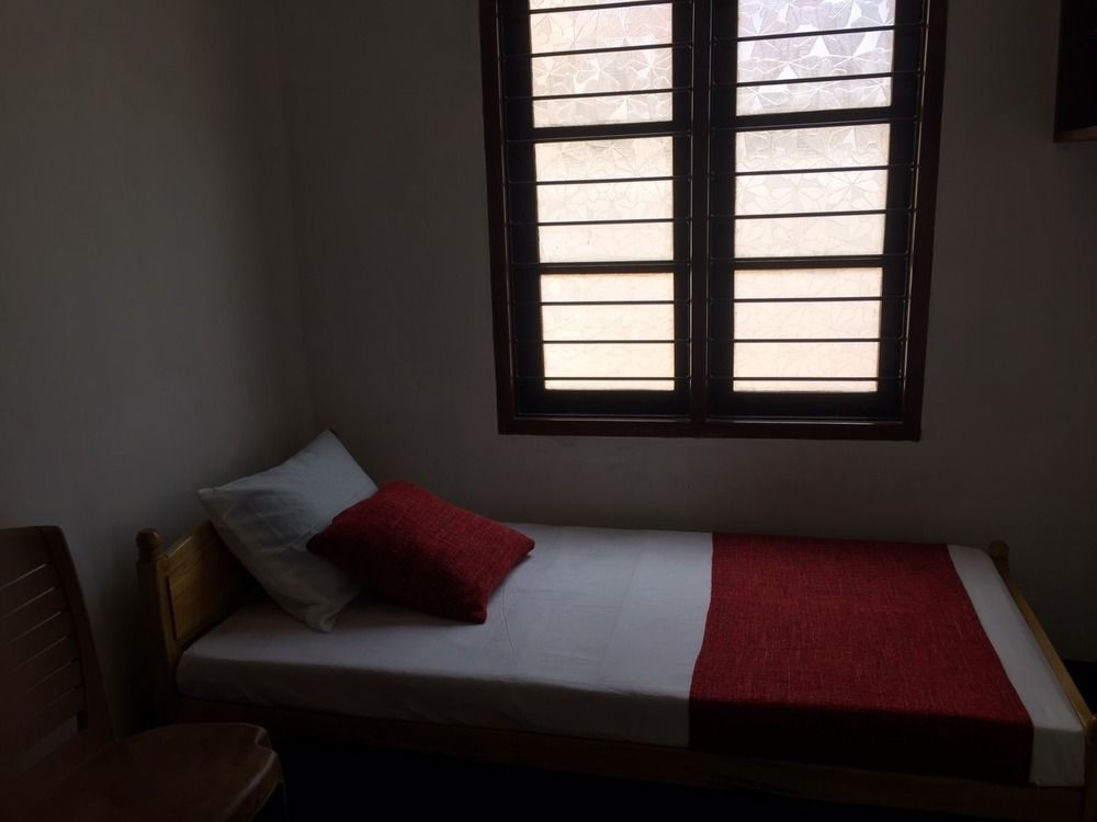 Yaarl Holiday Inn Jaffna Luaran gambar